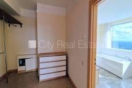Apartment for sale in Riga, 180.00m2 Apartment for sale in Riga, 180.00m2