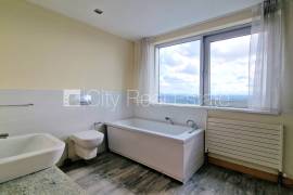 Apartment for sale in Riga, 180.00m2 Apartment for sale in Riga, 180.00m2