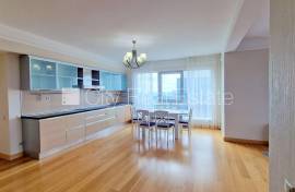 Apartment for sale in Riga, 180.00m2 Apartment for sale in Riga, 180.00m2