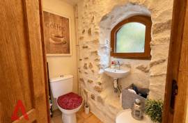 7 room, 163m2 Village house for sale in Gabian - 279 000 € * 7 room, 163m2 Village house for sale in Gabian - 279 000 € *