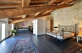 7 room, 303m2 Character property for sale in Nezignan l'eveque - 650 000 € * 7 room, 303m2 Character property for sale in Nezignan l'eveque - 650 000 € *