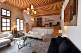 7 room, 303m2 Character property for sale in Nezignan l'eveque - 650 000 € * 7 room, 303m2 Character property for sale in Nezignan l'eveque - 650 000 € *