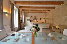 7 room, 303m2 Character property for sale in Nezignan l'eveque - 650 000 € * 7 room, 303m2 Character property for sale in Nezignan l'eveque - 650 000 € *