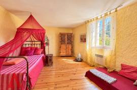 5 room, 160m2 Character property for sale in Cabrerolles - 225 000 € * 5 room, 160m2 Character property for sale in Cabrerolles - 225 000 € *