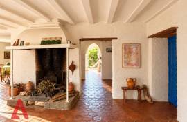 5 room, 160m2 Character property for sale in Cabrerolles - 225 000 € * 5 room, 160m2 Character property for sale in Cabrerolles - 225 000 € *