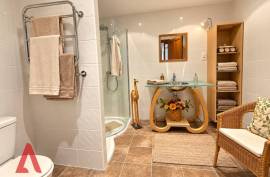 7 room, 226m2 House for sale in Servian - 445 000 € * 7 room, 226m2 House for sale in Servian - 445 000 € *