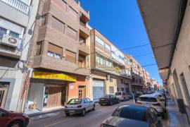 listing listing