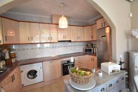 FABULOUS SUNNY VILLA WITH HEATED SWIMMING POOL AND VIEWS