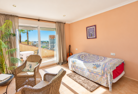 FABULOUS SUNNY VILLA WITH HEATED SWIMMING POOL AND VIEWS