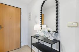 listing listing