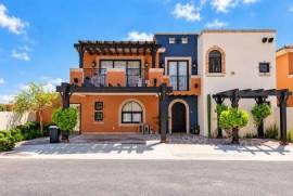 Villa 71, Pacific, ­ ­
