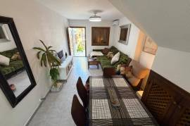 listing listing