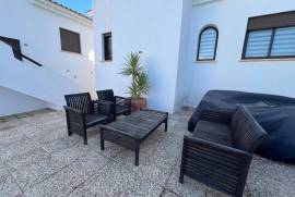listing listing