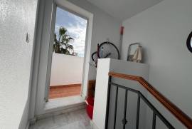 listing listing