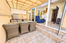 listing listing