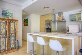 listing listing