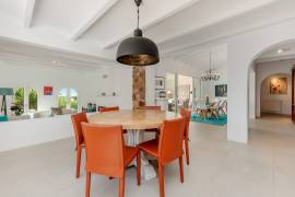 listing listing