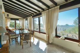 listing listing