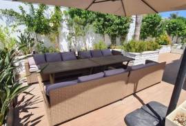 listing listing