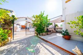 listing listing