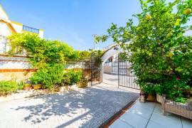 listing listing