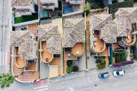 listing listing