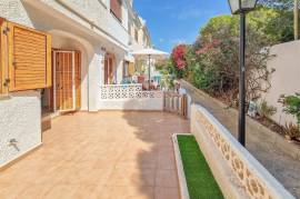 listing listing