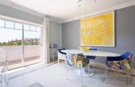 Cascais Costa da Guia – 3-Bedroom Apartment with Southeast Terrace, Master Suite and Sea View
