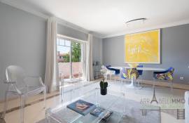 Cascais Costa da Guia – 3-Bedroom Apartment with Southeast Terrace, Master Suite and Sea View