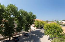 Cascais Costa da Guia – 3-Bedroom Apartment with Southeast Terrace, Master Suite and Sea View
