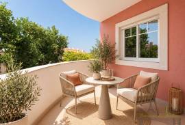 Cascais Costa da Guia – 3-Bedroom Apartment with Southeast Terrace, Master Suite and Sea View