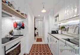 Lisbon | Rua da Glória — A Charming Retreat with a Private Patio in the Heart of the City