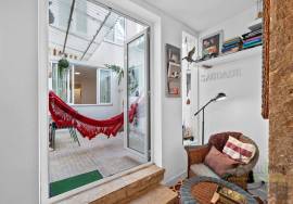 Lisbon | Rua da Glória — A Charming Retreat with a Private Patio in the Heart of the City