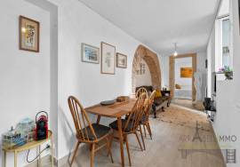 Lisbon | Rua da Glória — A Charming Retreat with a Private Patio in the Heart of the City