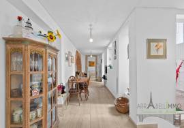 Lisbon | Rua da Glória — A Charming Retreat with a Private Patio in the Heart of the City