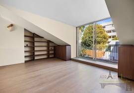 Príncipe Real – Like a Private Townhouse Suspended Above Lisbon’s Rooftops Príncipe Real – Like a Private Townhouse Suspended Above Lisbon’s Rooftops
