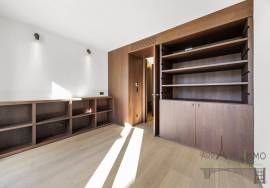 Príncipe Real – Like a Private Townhouse Suspended Above Lisbon’s Rooftops Príncipe Real – Like a Private Townhouse Suspended Above Lisbon’s Rooftops