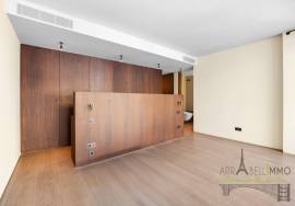 Príncipe Real – Like a Private Townhouse Suspended Above Lisbon’s Rooftops Príncipe Real – Like a Private Townhouse Suspended Above Lisbon’s Rooftops