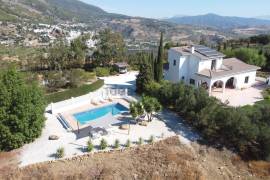 Luxury 3 Bed Finca Sweeney Villa For Sale in Casarabonela Spain