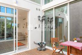Modern 2 bedroom villa in a luxurious gated community near the Marina in Vilamoura, Algarve