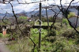 House For Restoration, Santa Eulália de Barrosas, Vizela