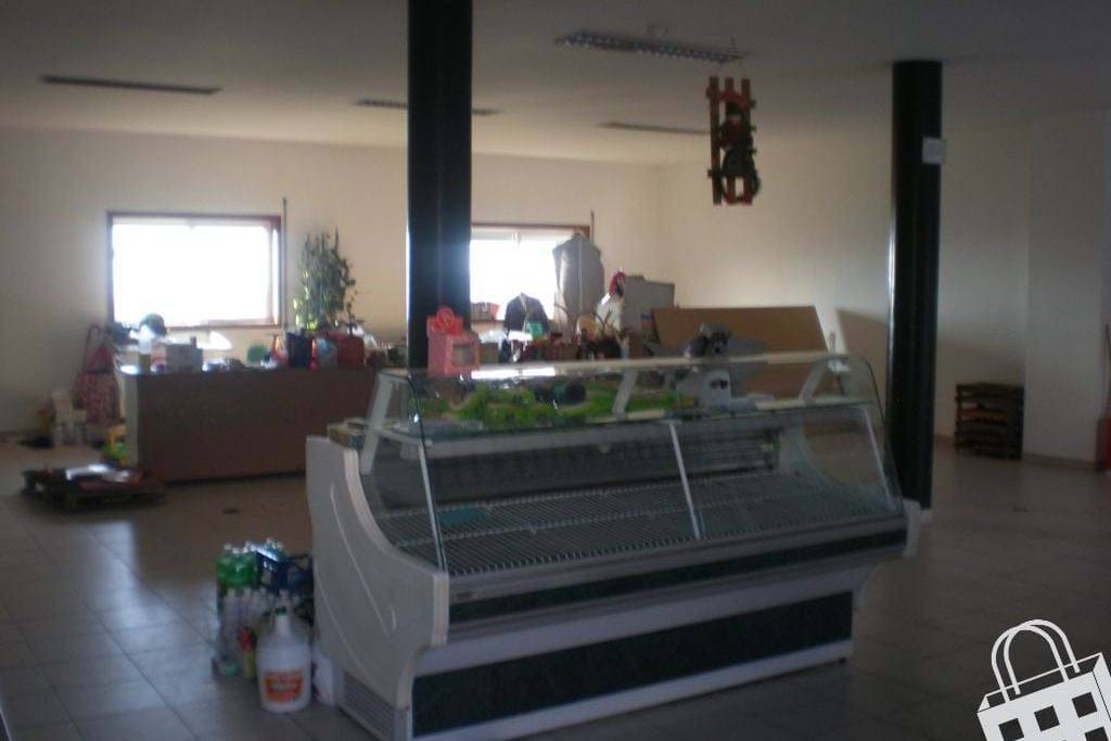 Shop, Lathe, Lousada