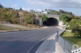 Land, Aveleda, Lousada