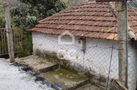 Houses for Restoration, Silvares, Lousada