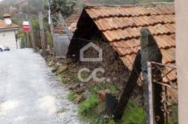 Houses for Restoration, Silvares, Lousada