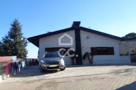 House V4, Figueiras, Lousada