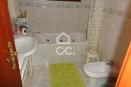 House V4, Figueiras, Lousada