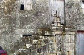House in Stone for Reconstruction