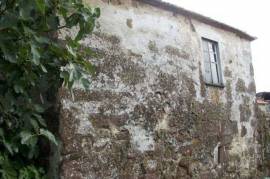 House in Stone for Reconstruction