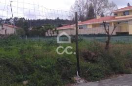 Land with project, next to the CTT of Alfena